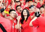 爱游戏-包含主场气氛热烈，球迷助威成为帮手的词条